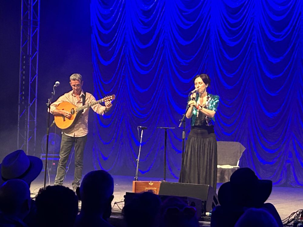 Julie Fowlis with Éamon Doorley